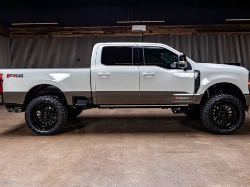 Used 2026 Ford F250 King Ranch image 11