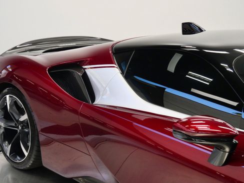 Used 2021 Ferrari SF90 Stradale image 46