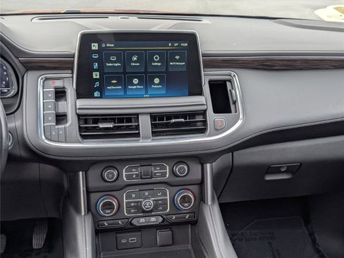 Used 2022 Chevrolet Tahoe LT image 18