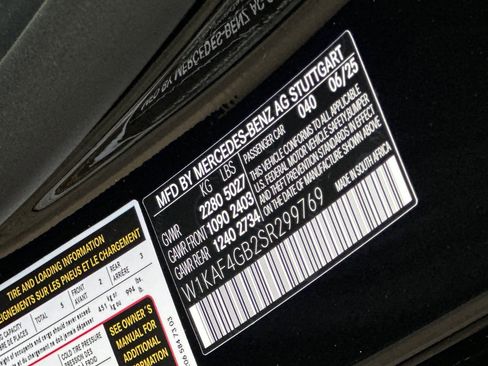 New 2025 Mercedes-Benz C 300 Sedan image 35