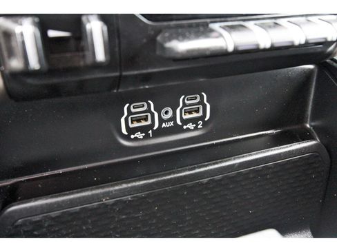 Used 2022 RAM 2500 Laramie AWD/4WD image 30