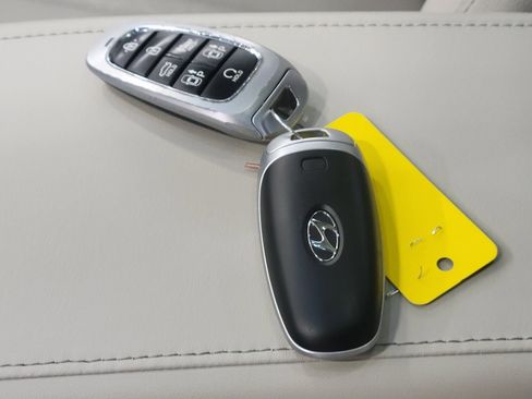 Used 2023 Hyundai Sonata Limited w/ Cargo Package image 28