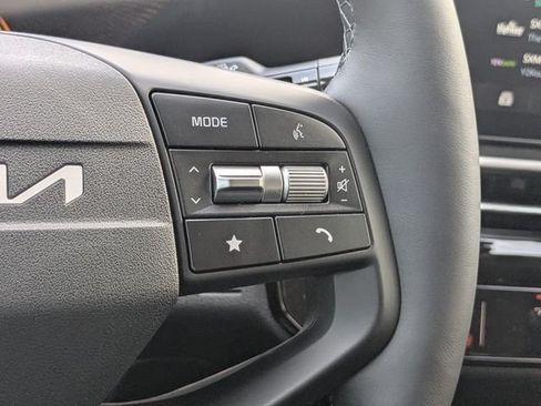 New 2026 Kia Sportage LX w/ LX Convenience Package FWD image 30