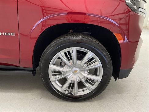Used 2024 Chevrolet Tahoe High Country w/ Premium Package 2 image 14