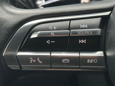 Used 2023 MAZDA MAZDA3 s image 32