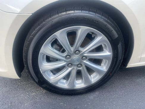Used 2014 Buick LaCrosse Leather FWD image 26