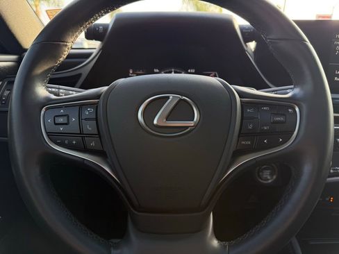 Used 2022 Lexus ES 350 w/ Premium Package image 23