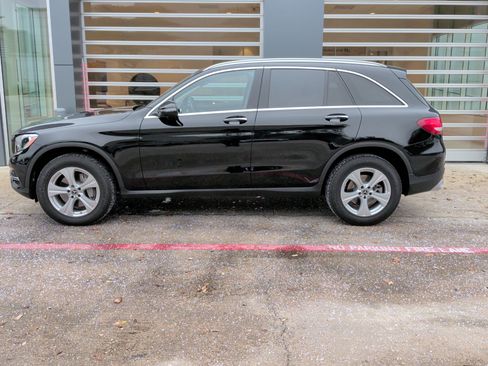 Used 2018 Mercedes-Benz GLC 300 300 image 5