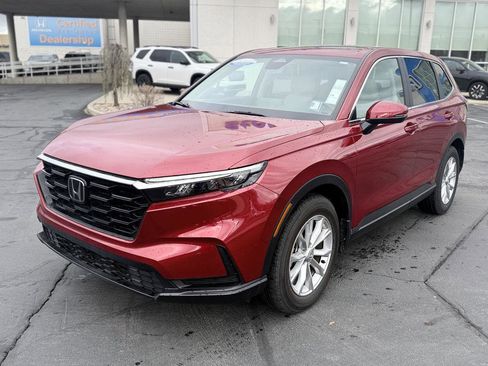 Certified 2025 Honda CR-V EX image 3