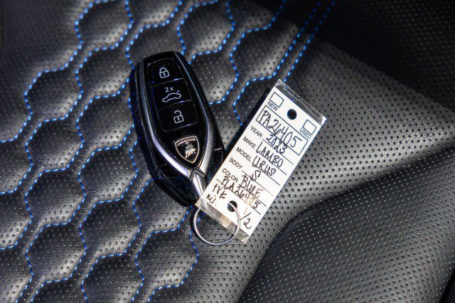 Used 2023 Lamborghini Urus S AWD/4WD image 54