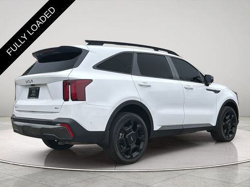 Used 2024 Kia Sorento SX image 19