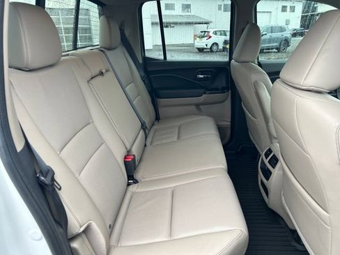 Used 2023 Honda Ridgeline RTL-E image 13