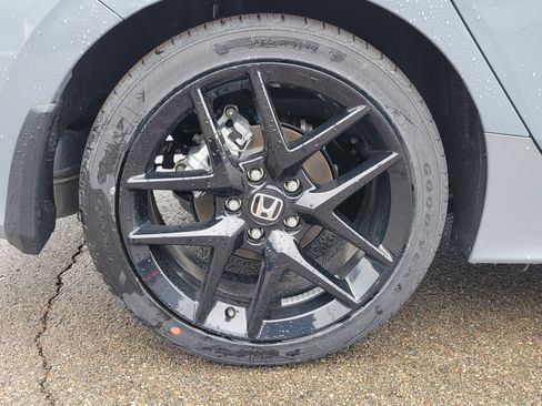 Used 2026 Honda Civic Sport image 5