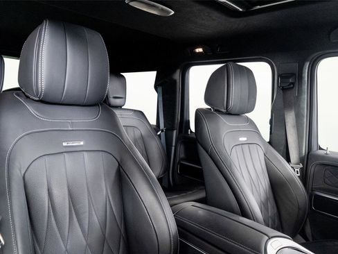Used 2025 Mercedes-Benz G 63 AMG 4MATIC image 32