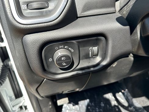 New 2025 RAM 2500 Big Horn image 32