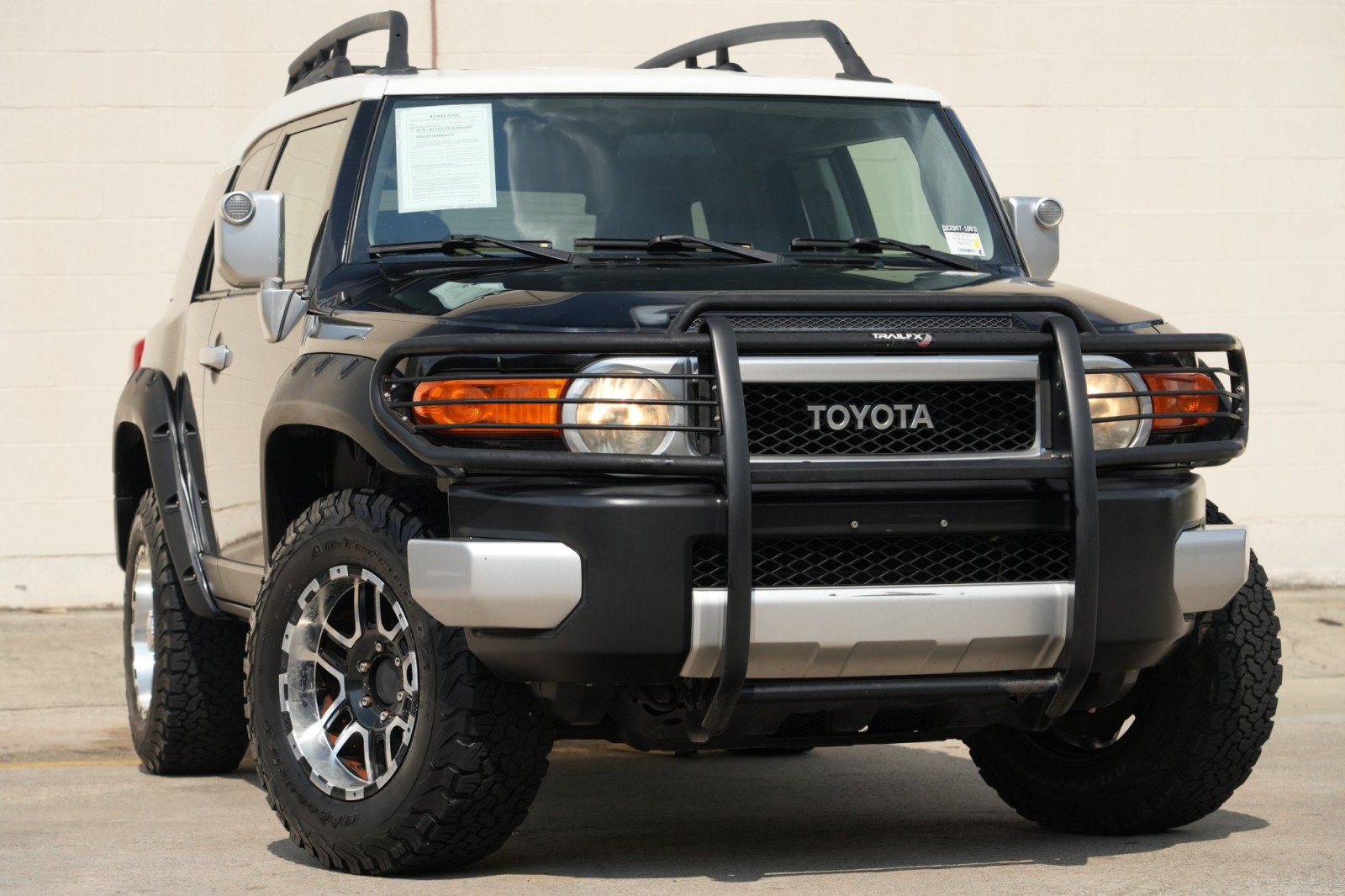 Used 2008 Toyota FJ Cruiser 4WD w/ Convenience Pkg image 2