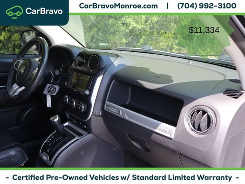 Used 2017 Jeep Compass High Altitude AWD/4WD image 41