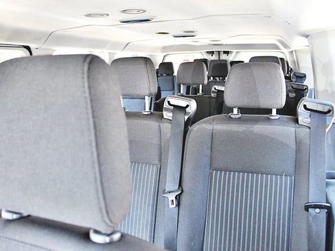 Used 2017 Ford Transit 350 XLT image 23