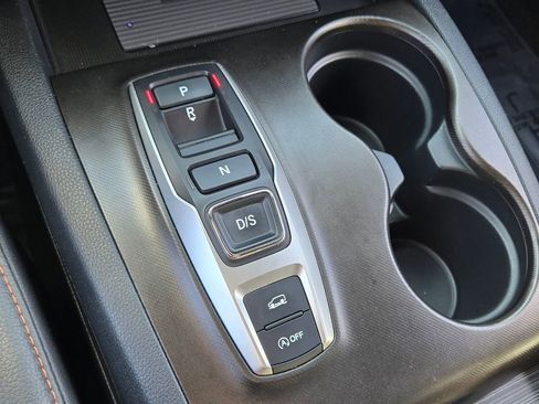 Used 2022 Honda Pilot TrailSport image 25