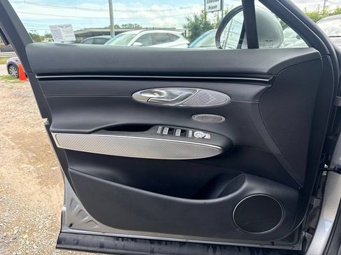 Used 2025 Genesis GV70 3.5T Sport AWD/4WD image 14