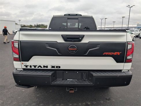 Used 2021 Nissan Titan PRO-4X w/ Off Road Protection Package image 5