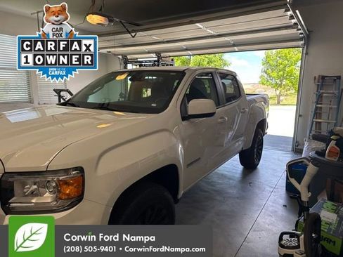 Used 2022 GMC Canyon Elevation w/ Elevation Premium Package AWD/4WD image 13
