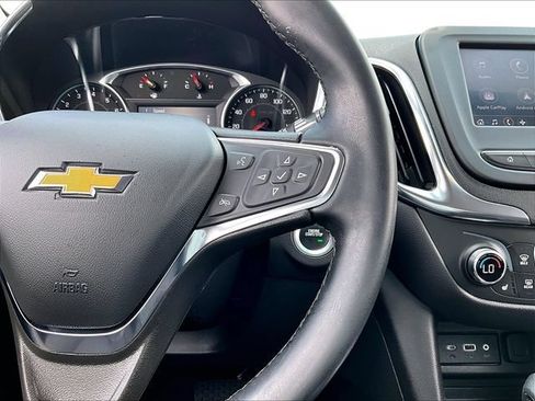 Used 2024 Chevrolet Equinox LT FWD image 21