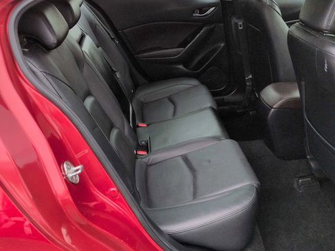 Used 2018 MAZDA MAZDA3 Grand Touring w/ Premium Equipment Package FWD image 22