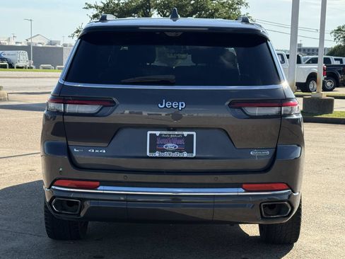 Used 2021 Jeep Grand Cherokee L Overland w/ Luxury Tech Group IV AWD/4WD image 5