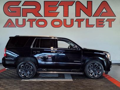 Used 2019 GMC Yukon Denali w/ Denali Ultimate Black Edition