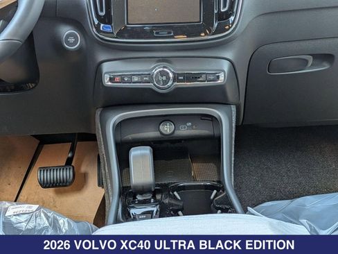 New 2026 Volvo XC40 B5 Ultra w/ Climate Package image 15