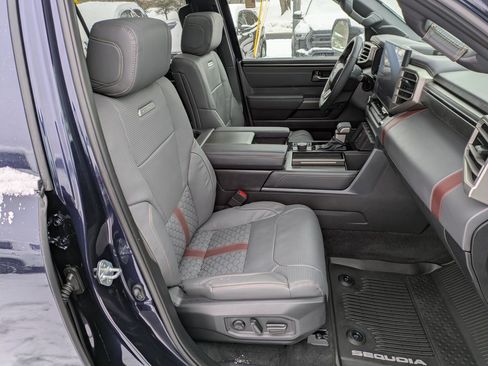 Used 2026 Toyota Sequoia Capstone image 25