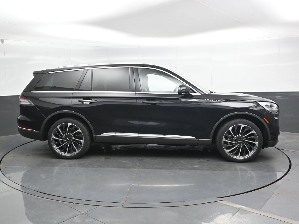 Used 2022 Lincoln Aviator Reserve w/ Equipment Group 201A AWD/4WD image 5