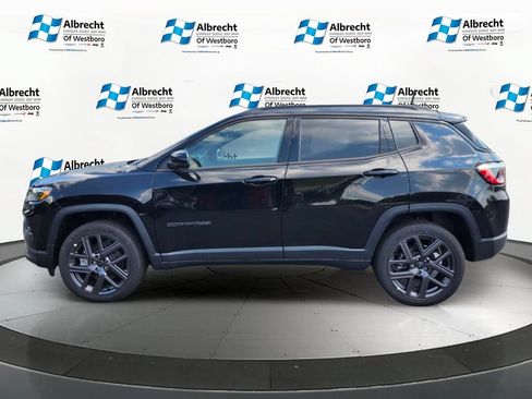 New 2026 Jeep Compass Limited AWD/4WD image 2