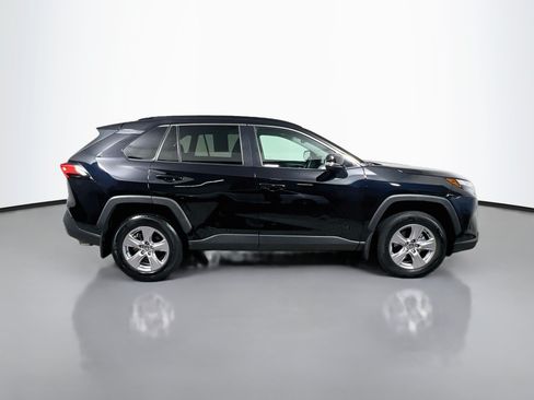 Used 2025 Toyota RAV4 XLE w/ Convenience Package FWD image 3