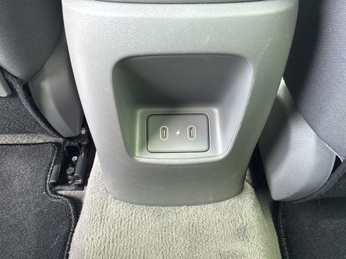 Used 2024 Hyundai Elantra SEL FWD image 16