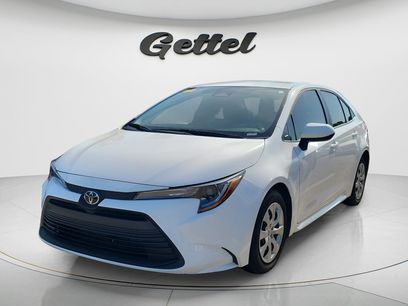 Used 2025 Toyota Corolla LE w/ Convenience Package