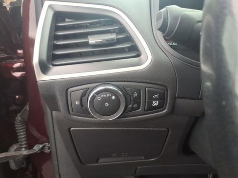 Used 2023 Ford Edge SEL w/ Convenience Package image 13