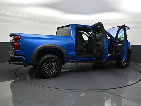 Used 2022 Chevrolet Silverado 1500 Custom RWD image 32