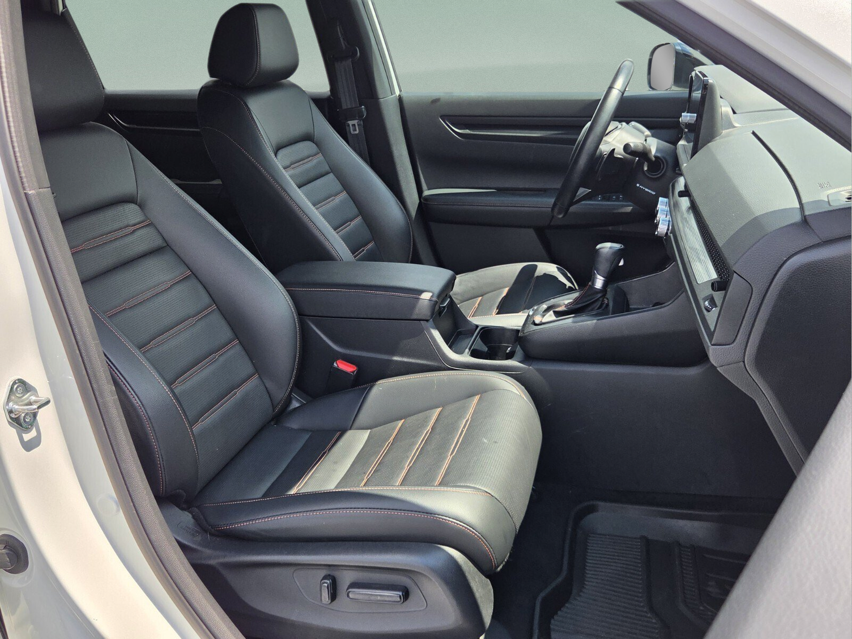 Certified 2025 Honda CR-V Sport-L image 15