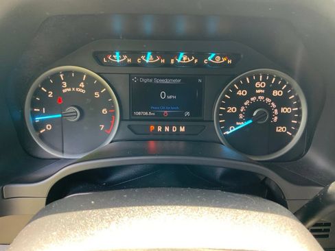Used 2018 Ford F150 XLT w/ Equipment Group 302A Luxury AWD/4WD image 16