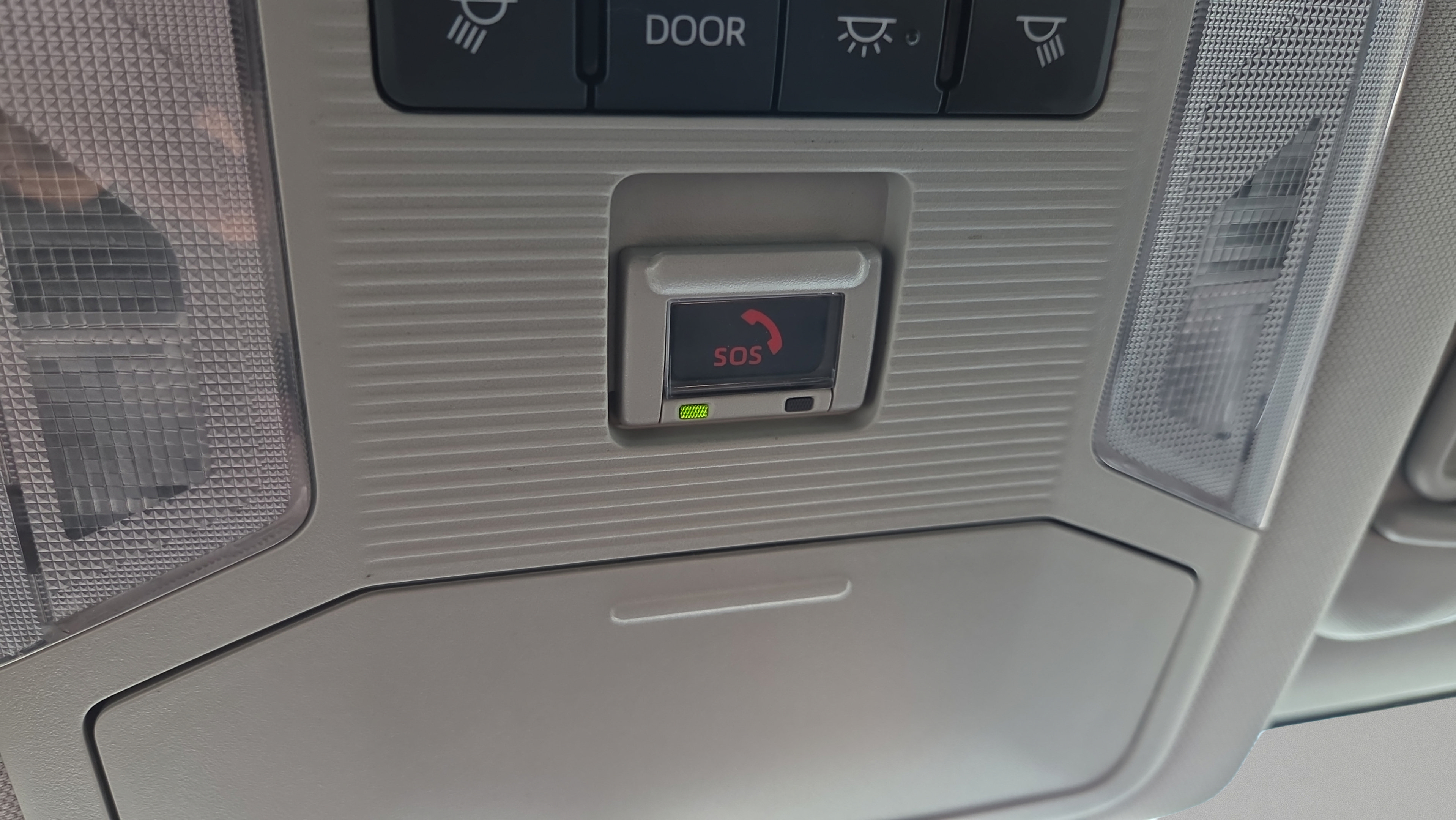 Used 2024 Toyota RAV4 XLE AWD/4WD image 27