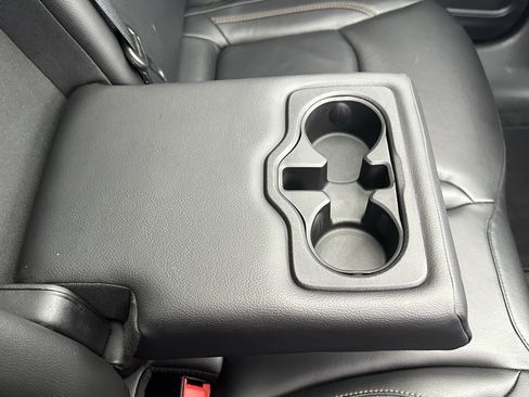 Used 2018 Jeep Compass Limited w/ Navigation Group image 19