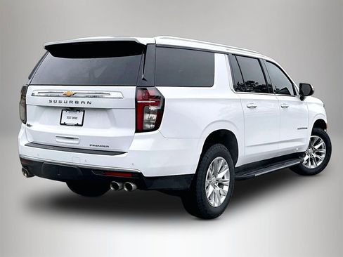 Certified 2023 Chevrolet Suburban Premier image 6