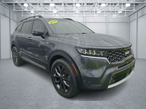 Used 2022 Kia Sorento X-Line EX image 2