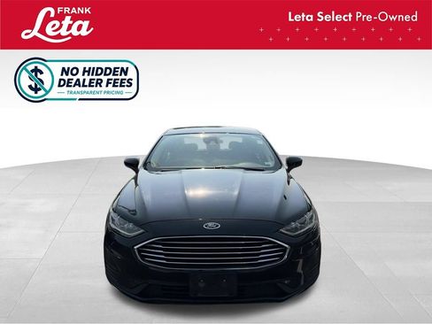 Used 2020 Ford Fusion SE FWD image 9