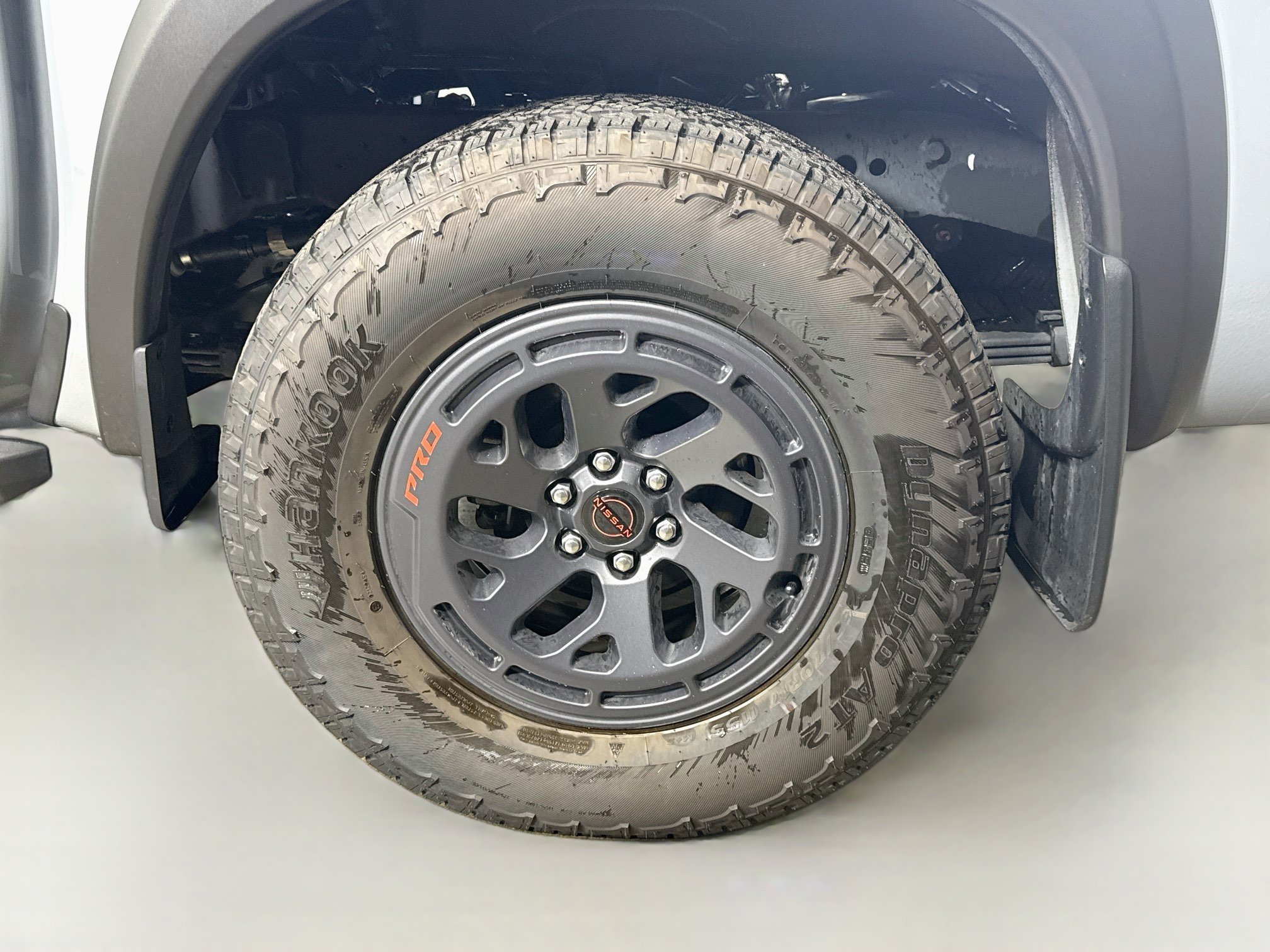 Used 2025 Nissan Frontier PRO-4X w/ Pro Convenience Package AWD/4WD image 28