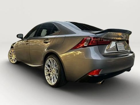 Used 2016 Lexus IS 200t w/ Navigation System Package RWD image 4