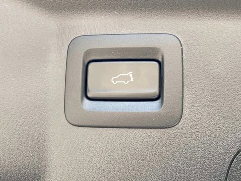 Used 2023 MAZDA CX-9 Touring Plus image 14