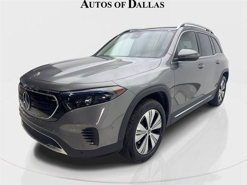 Used 2023 Mercedes-Benz EQB 300 4MATIC image 2